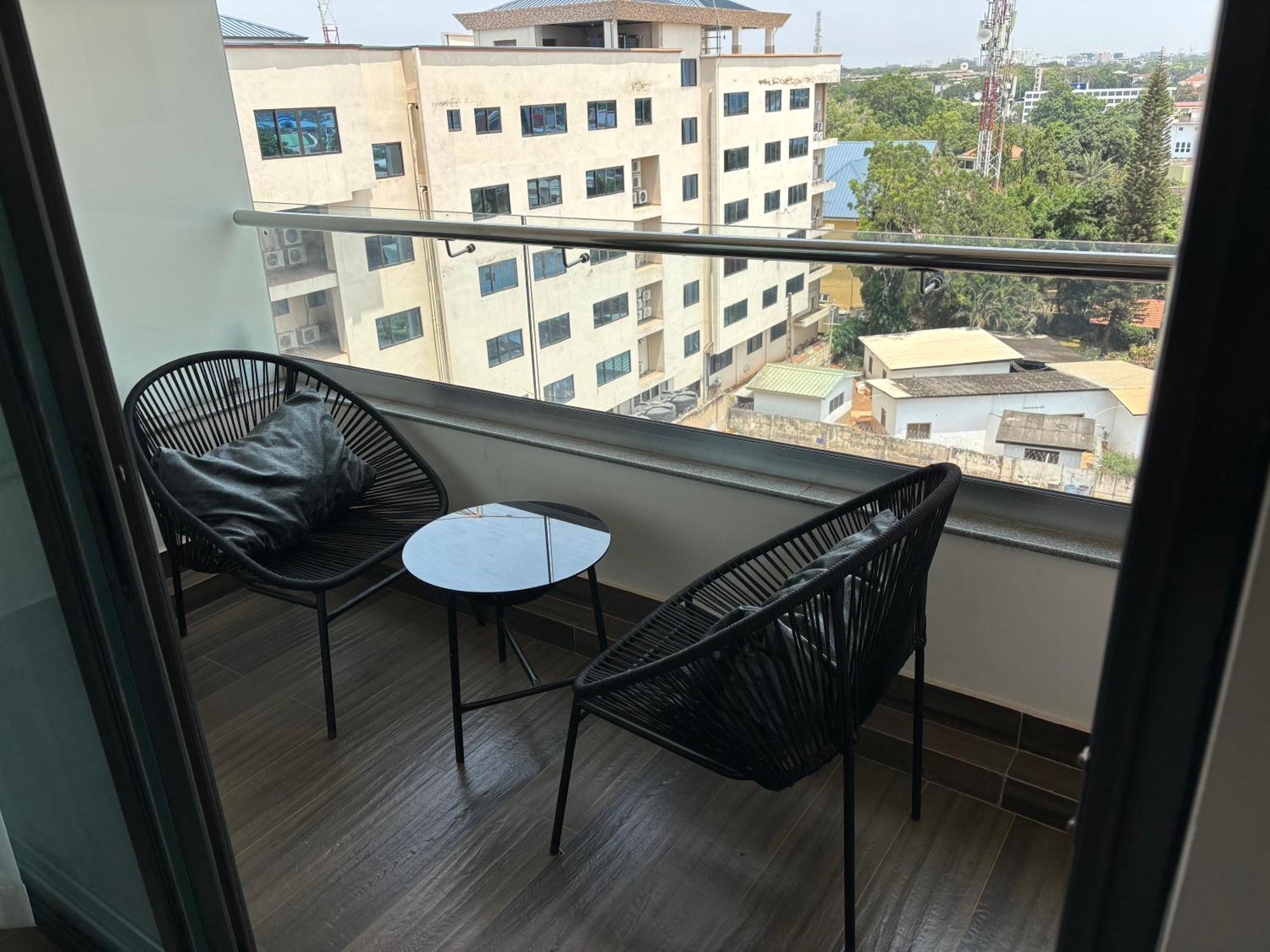 Appartamento Solaris Premium Luxury Living Accra Esterno foto